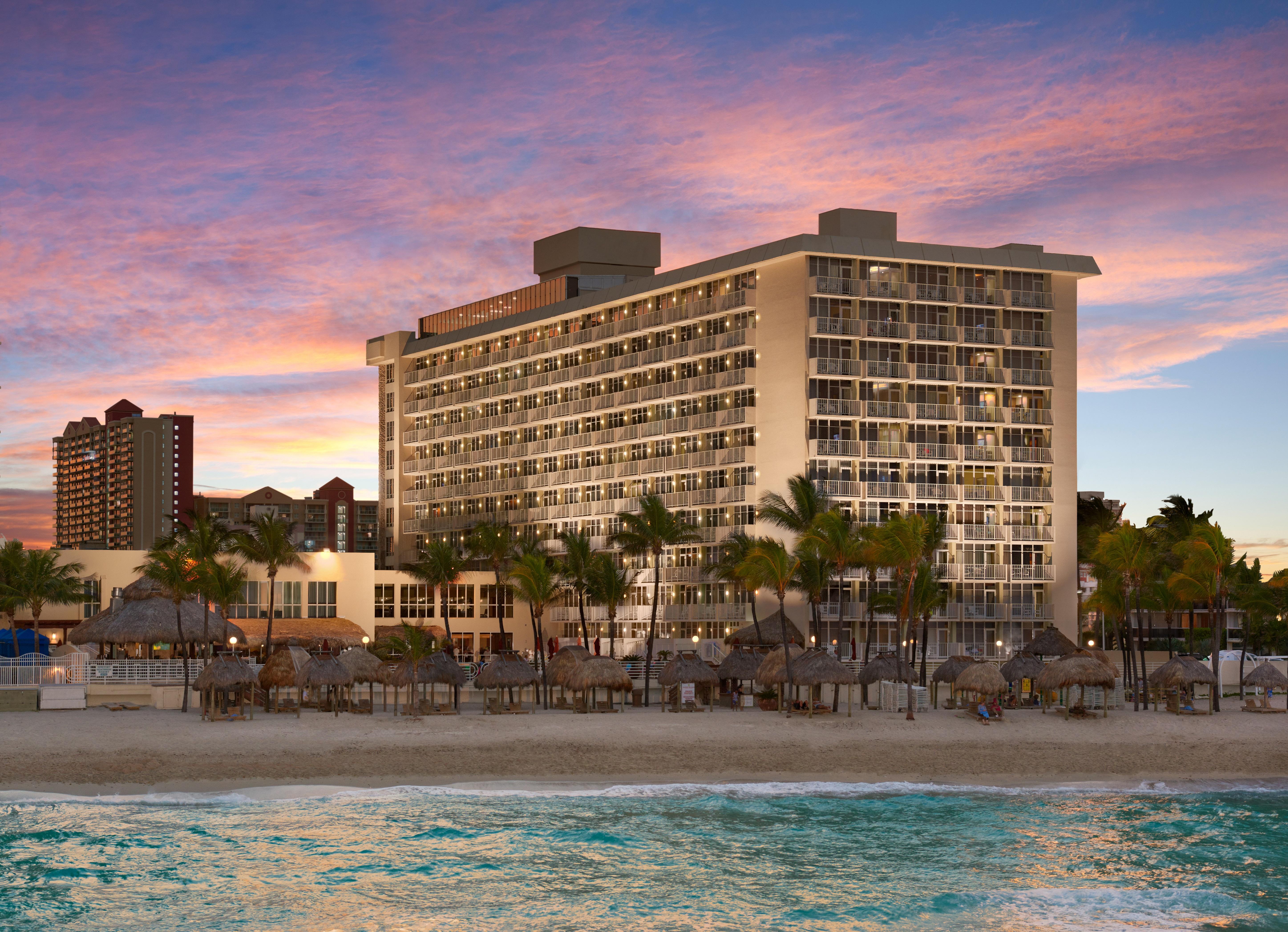 Newport Beachside Hotel & Resort Sunny Isles Beach Εξωτερικό φωτογραφία