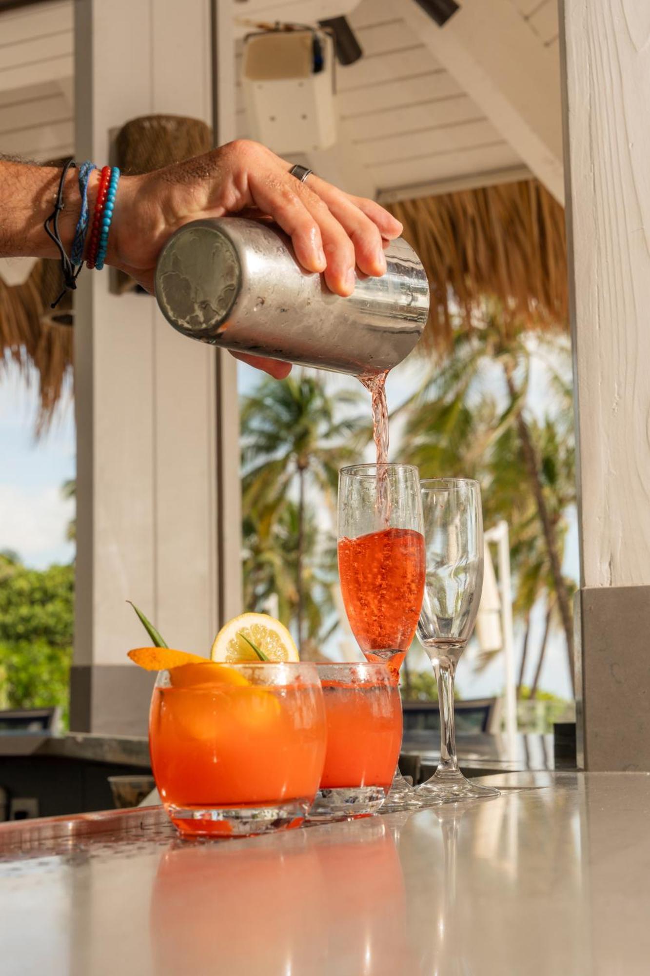 Newport Beachside Hotel & Resort Sunny Isles Beach Εξωτερικό φωτογραφία